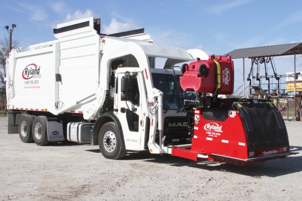 Curotto Front Load Garbage Truck In Action